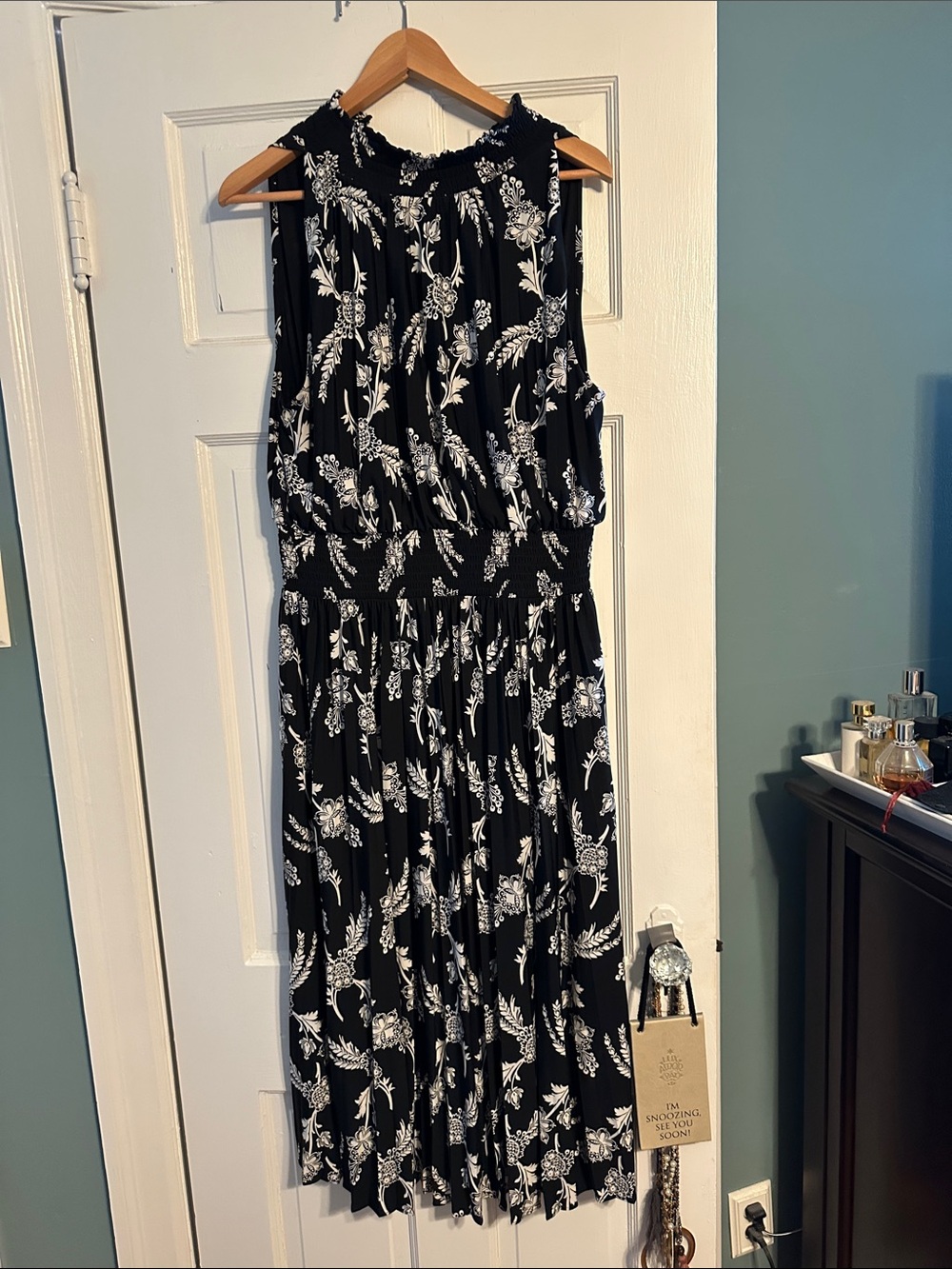 Ann Taylor Black and White Floral Midi Dress